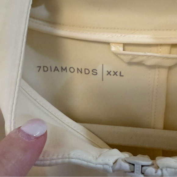 7 DIAMONDS full zip jacket cream NWT - Picture 8 of 10